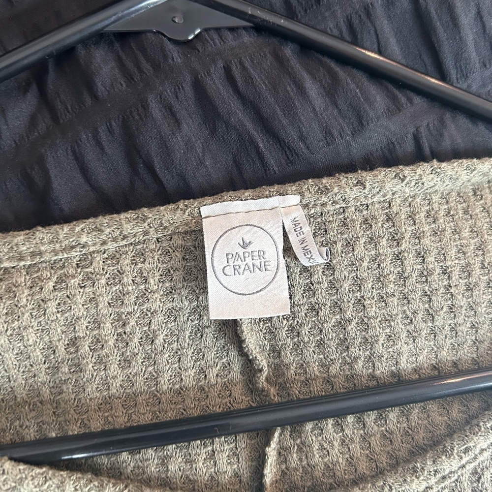 Sweater - Picture 3 of 3